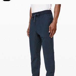 Lululemon men’s joggers brand new no tags size L
